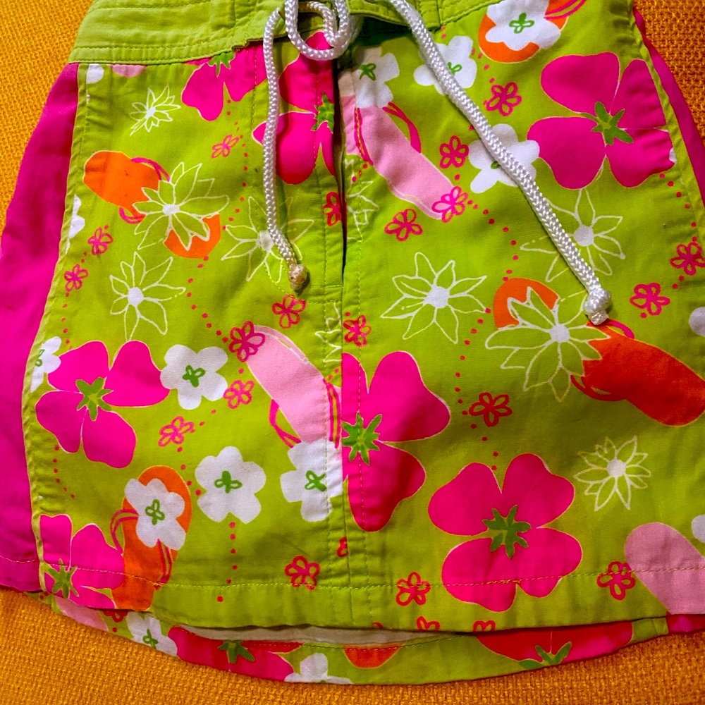 Adorable girls Lilly skirt